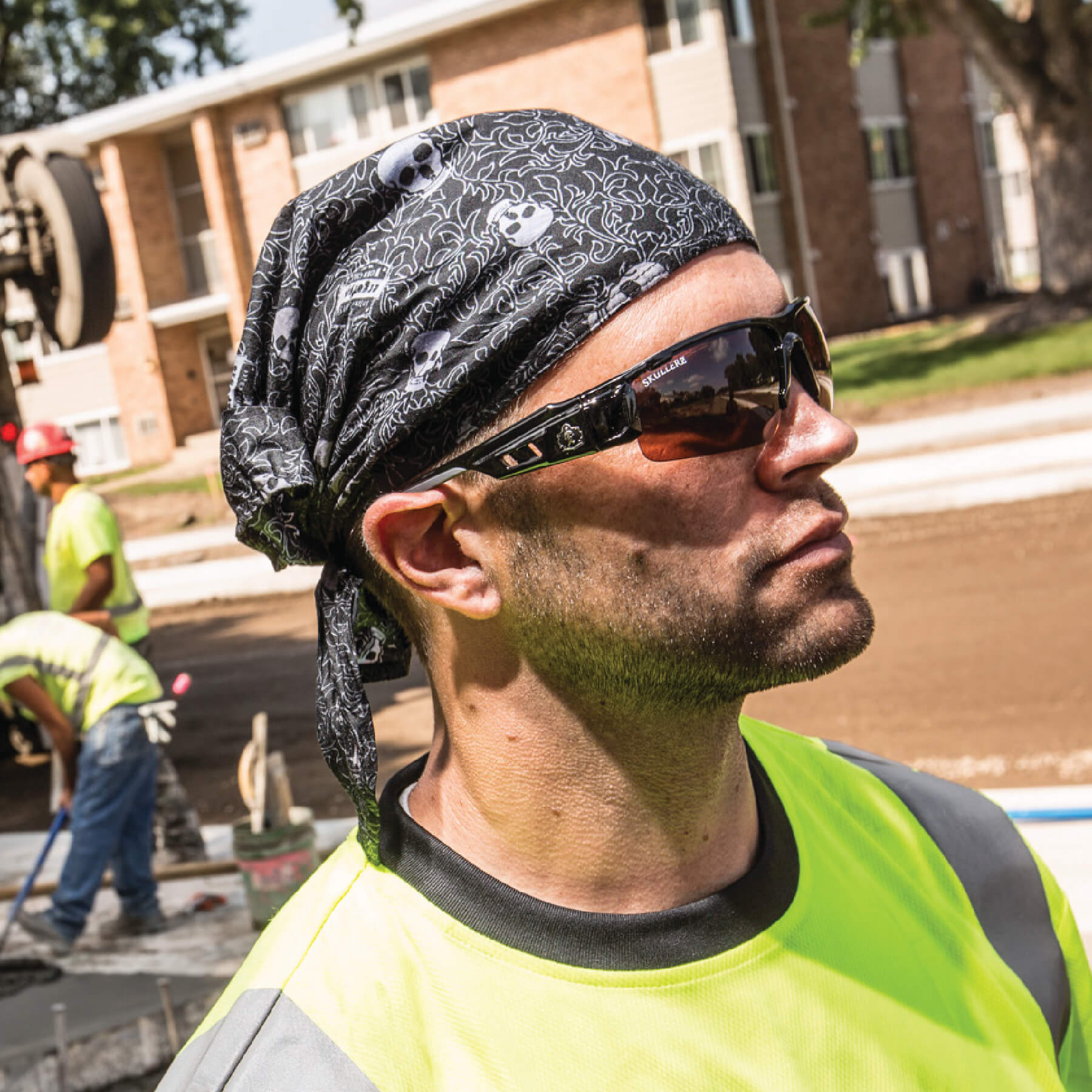 Worker in cooling triangle hat with acrylic polymers