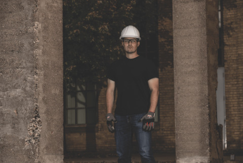 Worker at night with no hi vis gear