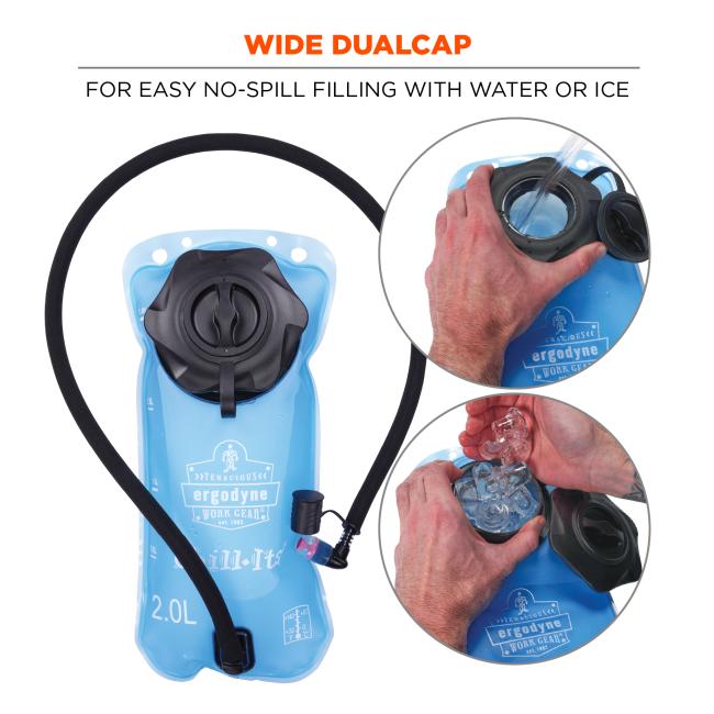 Wide dualcap for easy no-spill filling with water or ice. Large opening for ice and small opening for water.