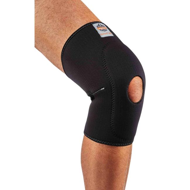 615 S Black Knee Sleeve w/ Open Patella/Anterior Pad image 1