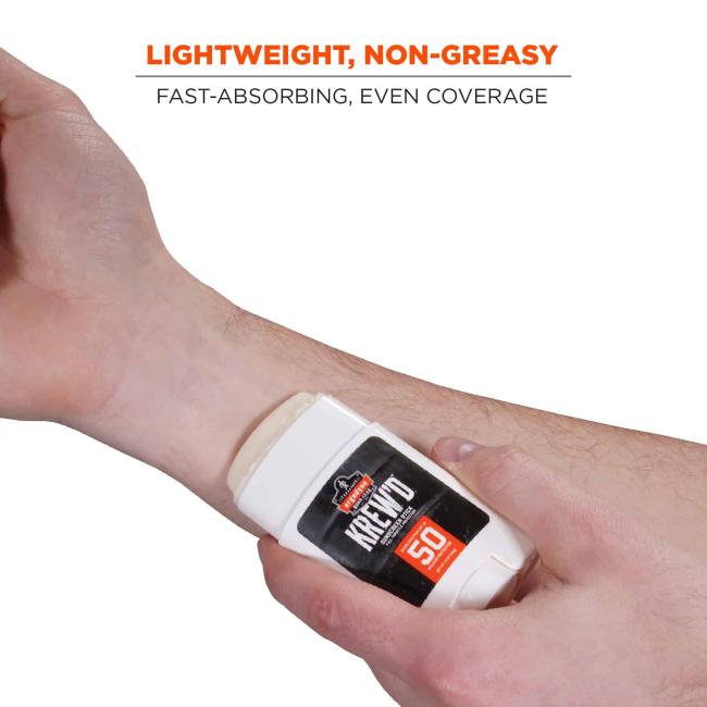 lightweight, non greasy: fast-absorbing, even coverage