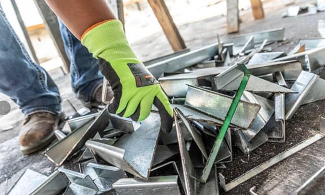 cut resistant gloves handling metal